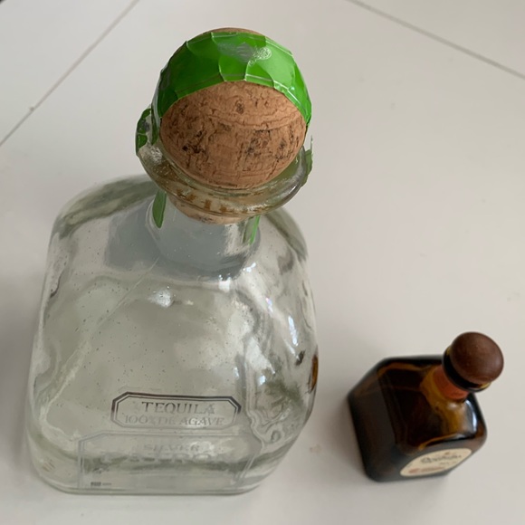 Patron Silver Tequila Bottle 0.75L (750ml) Empty w Cork & Don Julio Tequila 50ml - Picture 4 of 13